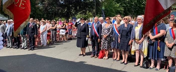 Nadia SOLLOGOUB entourée de nombreuses personnalités qui participent à la cérémonie du 14 juillet 2019 à Nevers