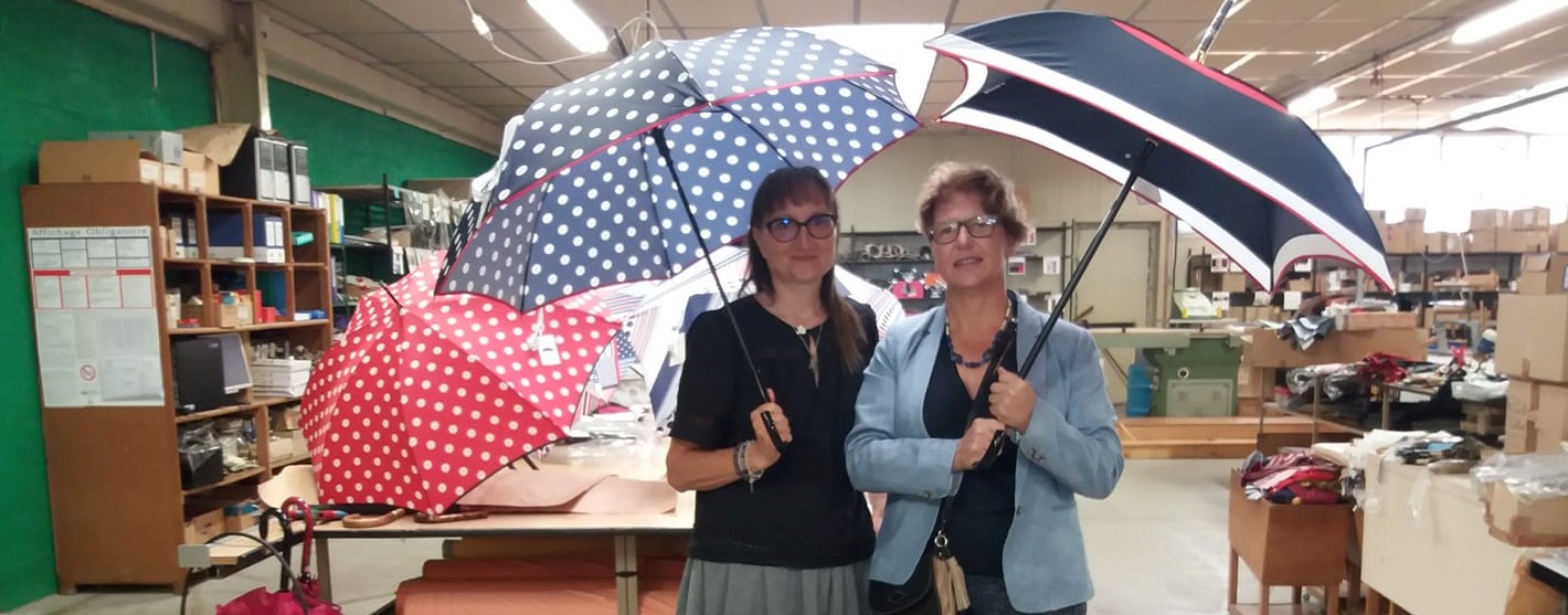 Nadia SOLLOGOUB accueillie le 19 septembre 2019 au sein de l'entreprise Guy de JEAN à Donzy, célèbre fabricant de parapluies
