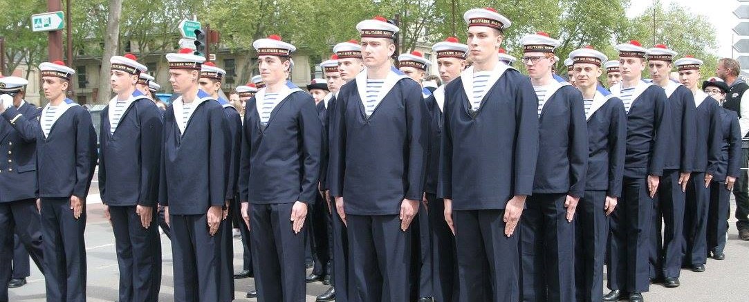 Groupe de stagiaires de la préparation militaire marine de Versailles